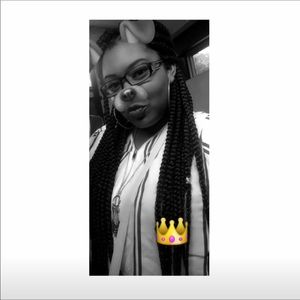 Meet your Posher, Kyla